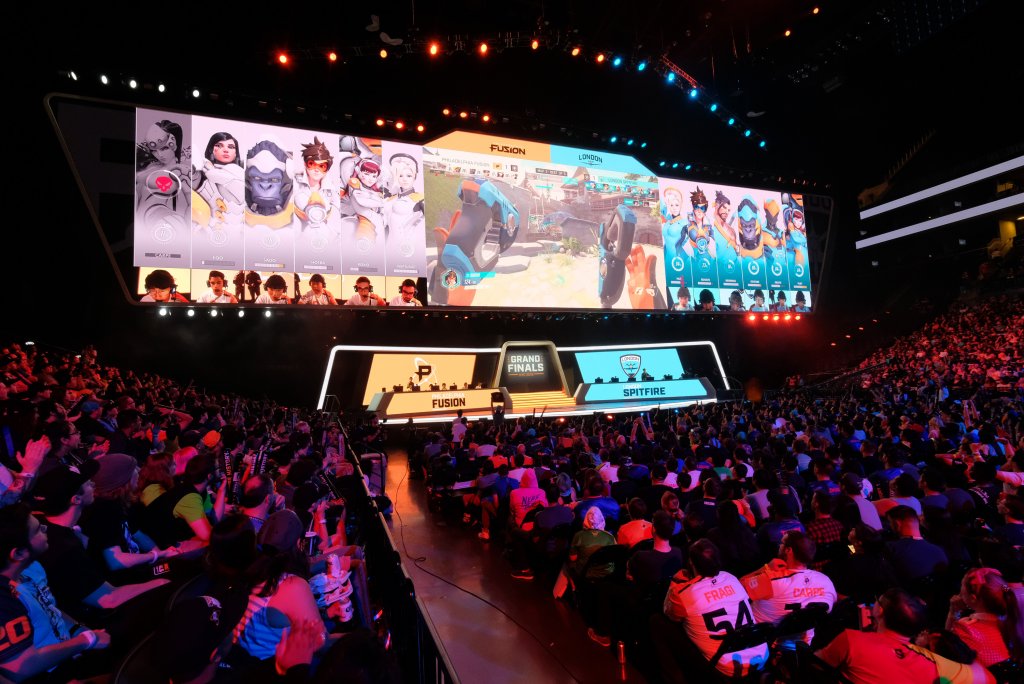 Make money betting on esports